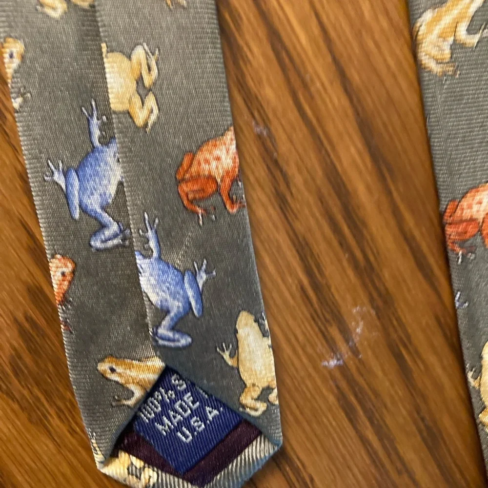 Green Tree Frog Silk Tie Vintage